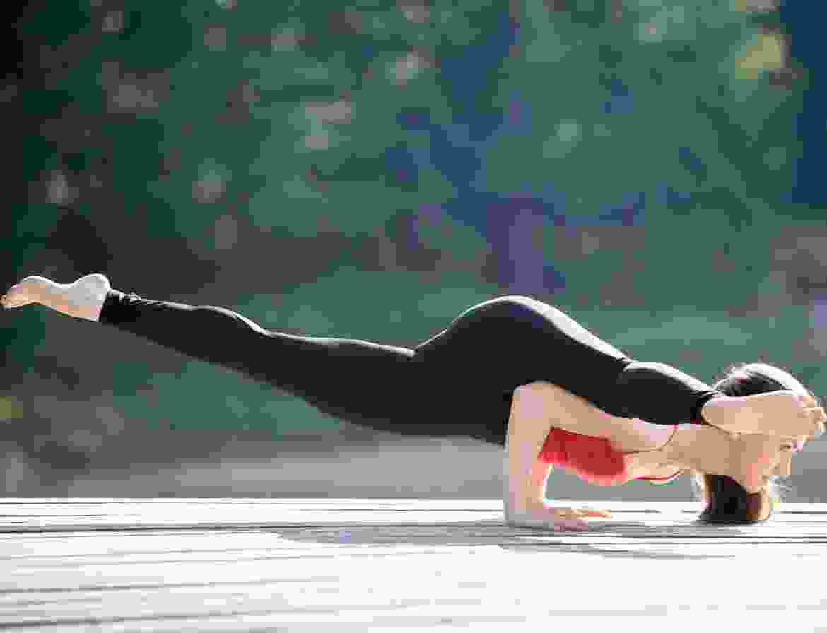 pose7 pose7